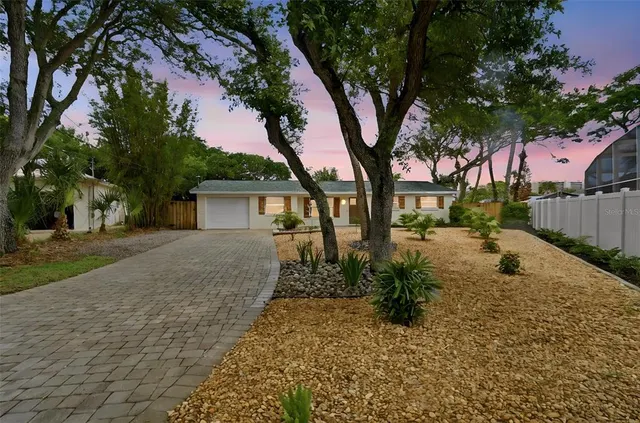 Expensive SHADY OAKS Real Estate
