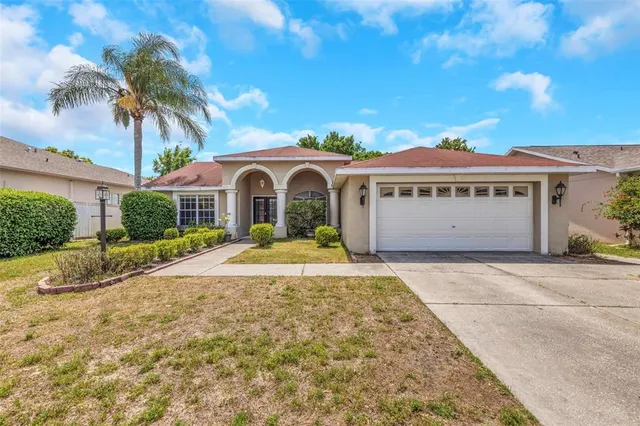 Popular ROSEWOOD AT RIVER RIDGE PH 04 Real Estate