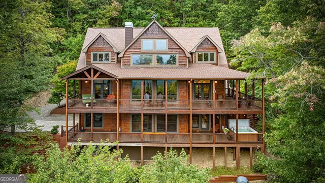 Expensive Enchanting Lookout Real Estate