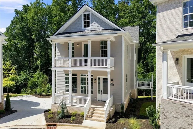 Popular Parkside Roswell Real Estate