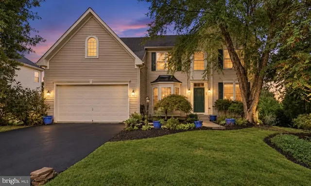 Expensive New Town Meadows Real Estate