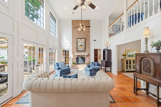 Popular Lakeside Place Sec 06 Real Estate