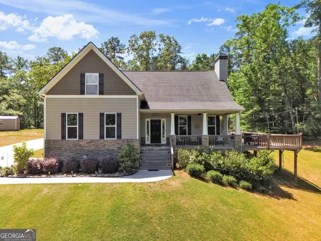 Popular River Point Real Estate