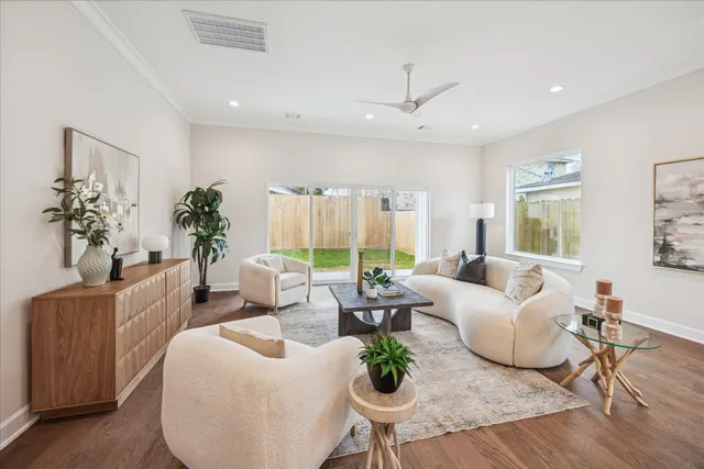 Popular Cordell Views Real Estate