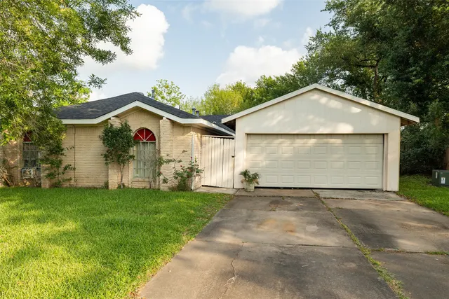 Cheap Quail Valley East Real Estate