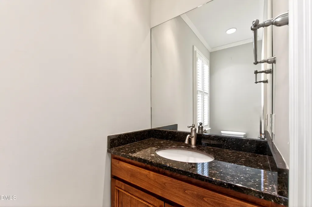 Listing Thumbnail Image 62