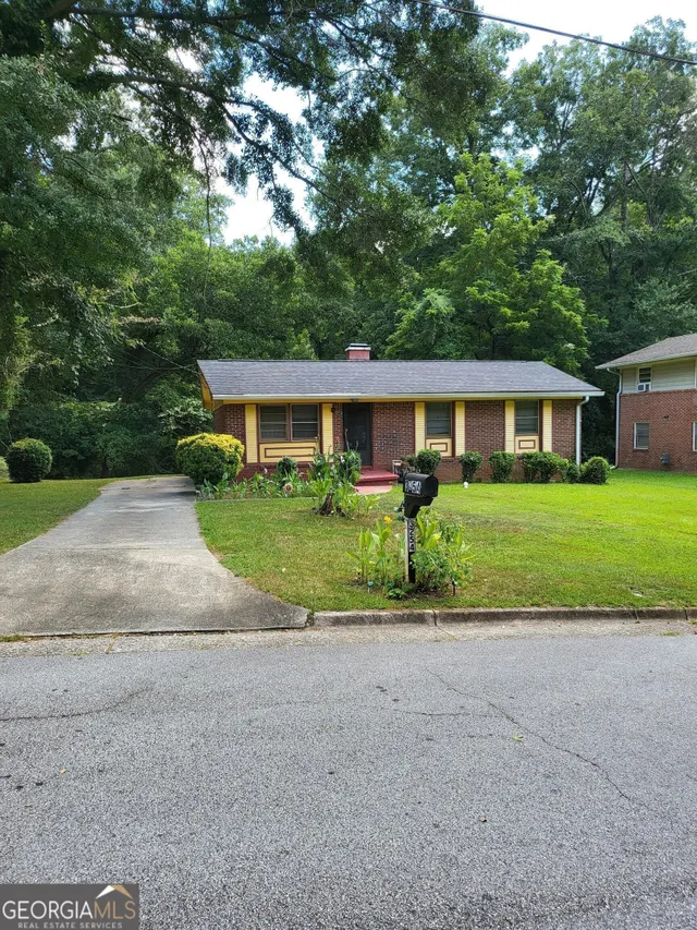 Popular Crosby Hills Real Estate