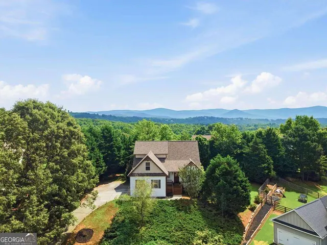 Popular Arbor Hills Real Estate