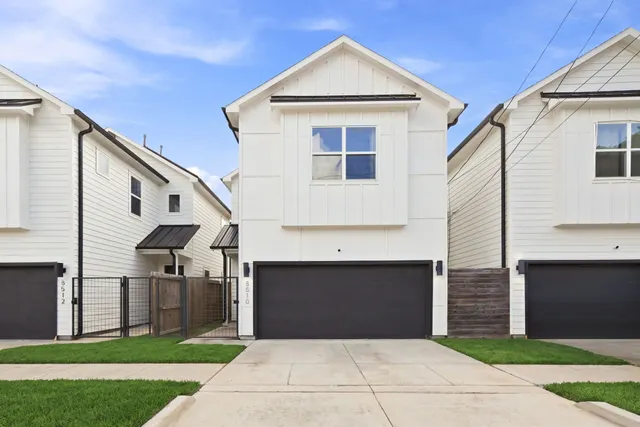 Popular Berry Estates Real Estate