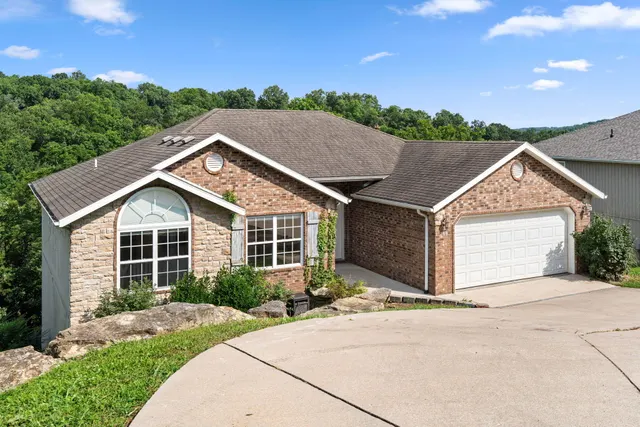Popular Horizon Hills Real Estate
