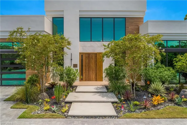 Expensive NA13 - Pine Ridge Area Real Estate