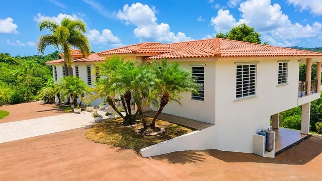 Cheap PIEDRAS BLANCAS Real Estate