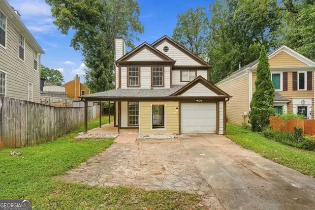 Popular Hyde Manor Real Estate