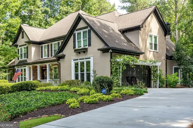 Expensive BURNT HICKORY LAKES Real Estate