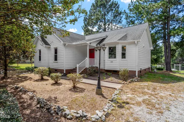 Popular Willow Lake Real Estate