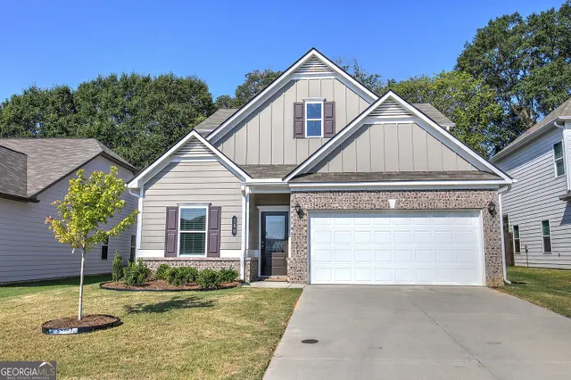 Popular Laurel Park Real Estate