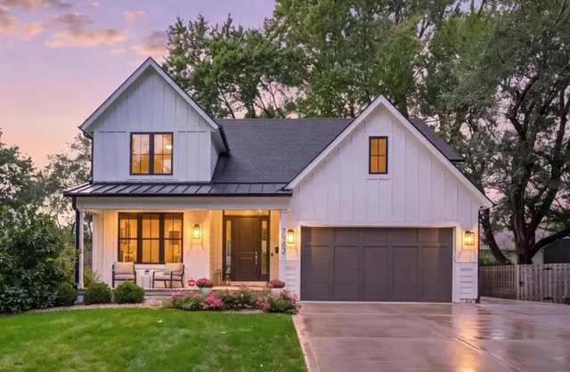 Popular Corinth Estates Real Estate