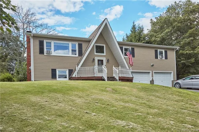 8 Cynthia Court, Florida NY 10921