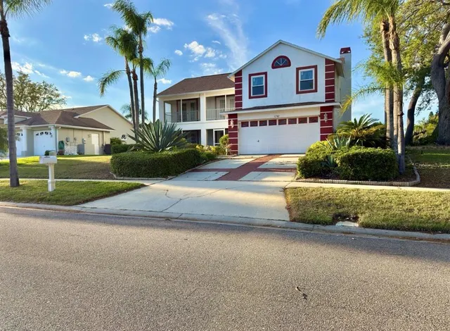 Popular SUN KISSED HEIGHTS Real Estate