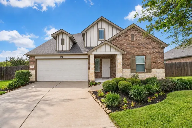 Popular Summer Lakes Sec 9 Real Estate