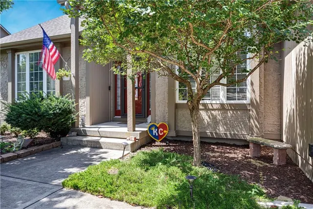 Popular Stonegate of the Good Ranch Real Estate