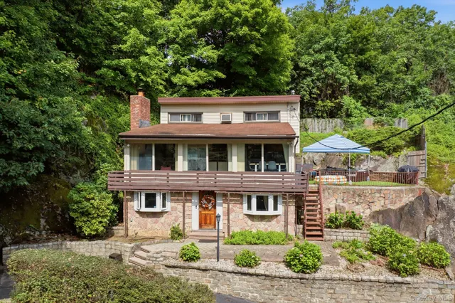 Popular Homefield Real Estate