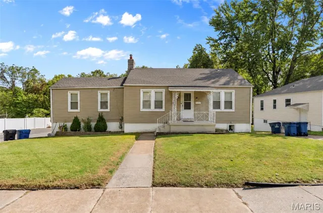 Popular Home Heights Real Estate