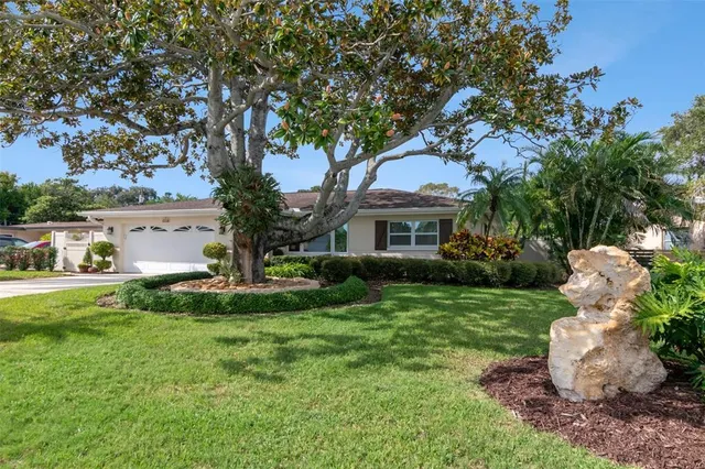 Cheap BELLEAIR MANOR Real Estate