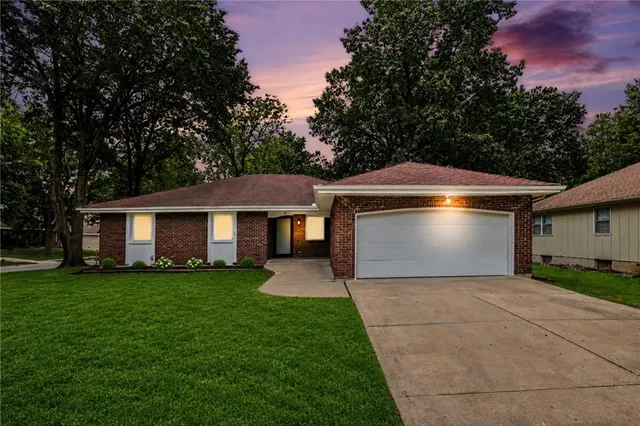 Expensive Orchard Hills  Real Estate