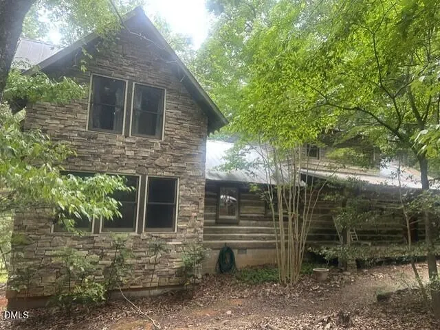 Popular Redbud Real Estate