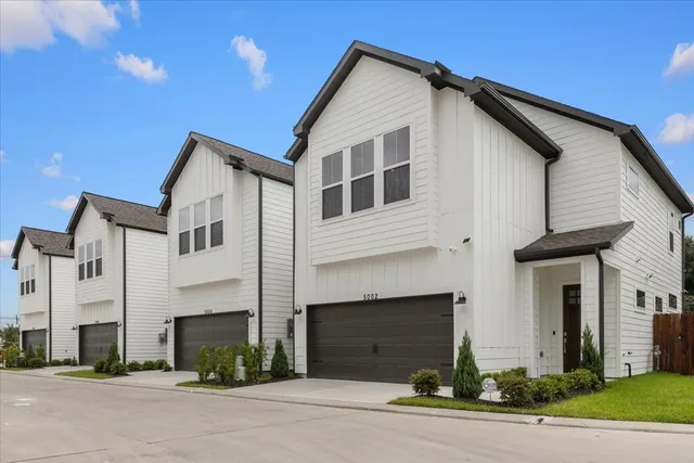 Popular Southern Palm Real Estate