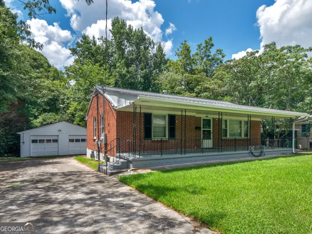 Cheap Hillview Real Estate