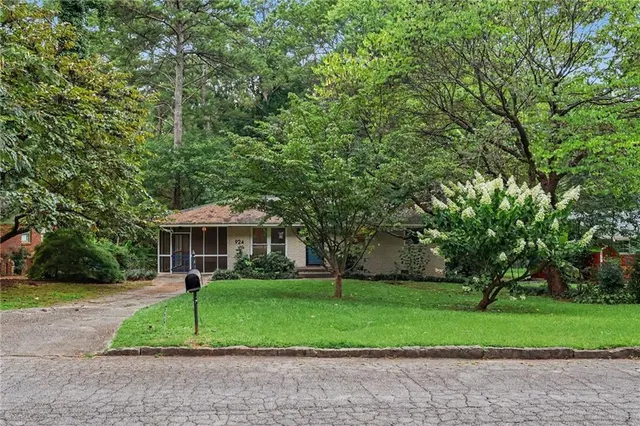 Popular Evergreen Forest Real Estate