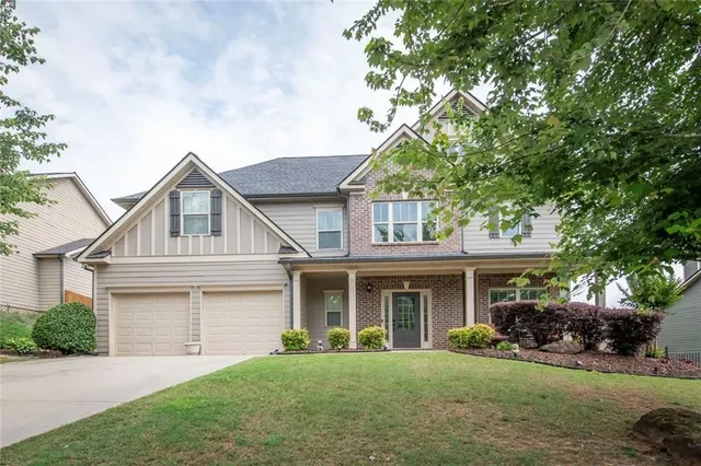 Popular HOPEWELL MANOR Real Estate