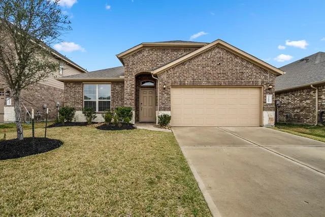 Popular Ventana Lakes Sec 14 Real Estate