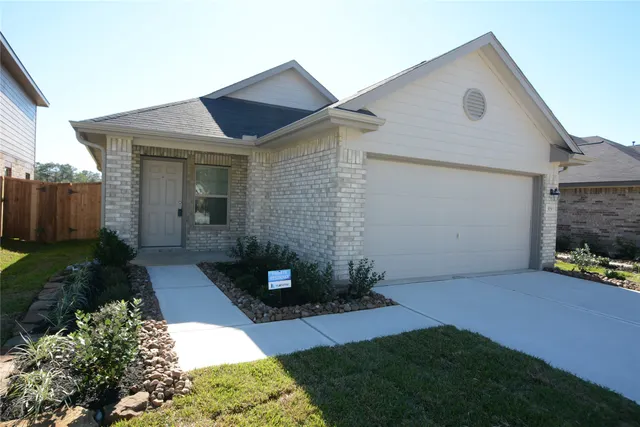 Popular Arbor Trace Real Estate