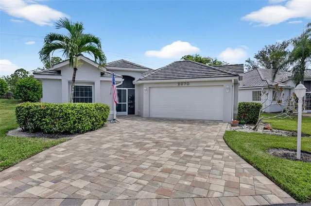Popular KING TARPON LAND CONDO DESC Real Estate