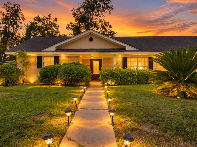 Popular Eva Maud Sec 04 Real Estate