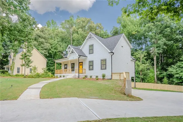 Popular Woodstone Real Estate