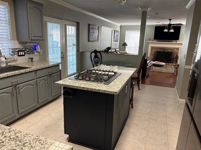 Popular Riverbend South Real Estate