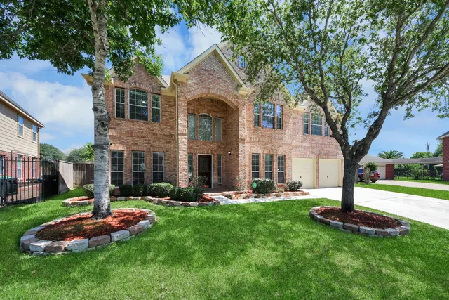 Popular Woodbridge Of Fbc Sec 14 Real Estate