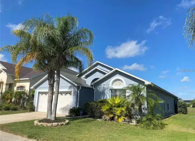 Popular EAGLE POINTE Real Estate