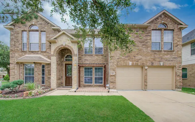 Popular Canyon Lakes West Real Estate