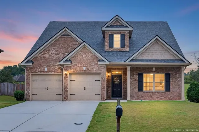 Popular VILLAGES AT SETTINGDOWN Real Estate