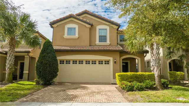 Popular WINDSOR AT WESTSIDE PH 1 Real Estate