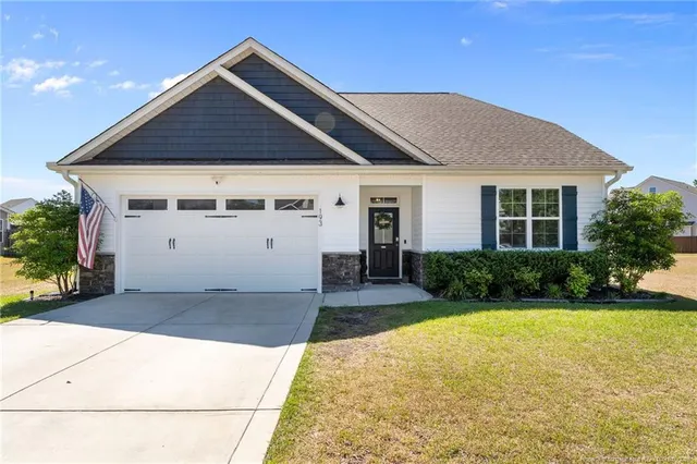 Popular Sandy Springs Real Estate