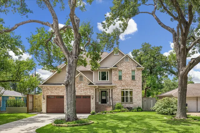 Popular Oak Forest 13 Real Estate