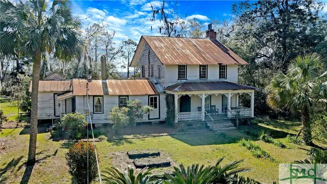 Popular Darien Real Estate