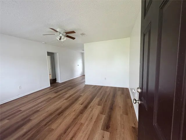Popular Inwood Terrace Sec 02 Real Estate
