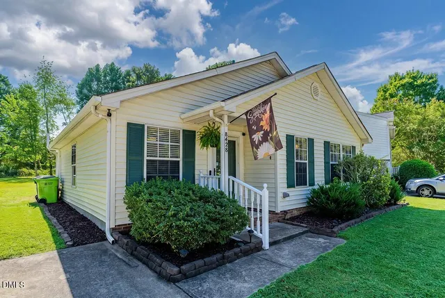 Popular Berkshire Downs West Real Estate